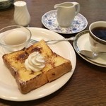 異人館 - モーニングセット（コーヒー＆フレンチトースト）630円