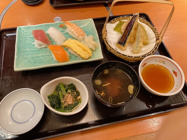 Washoku Sato Sakurajosui Ten