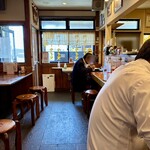 Wスパイス - 店内を奥からパシャ