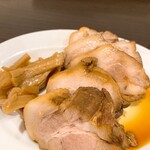 中華 若林 - ハーフチャーシュー¥600 ビールのオトモに！