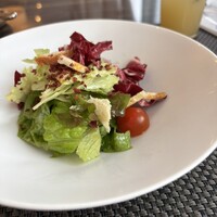 BLT STEAK GINZA - サラダは普通