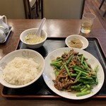 華龍飯店 - 