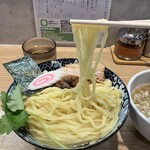 麺や独歩 - 啜り心地良い麺