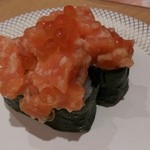 金沢まいもん寿司 - 鮭こうじ