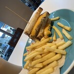 ヒルズカフェ スペース - 