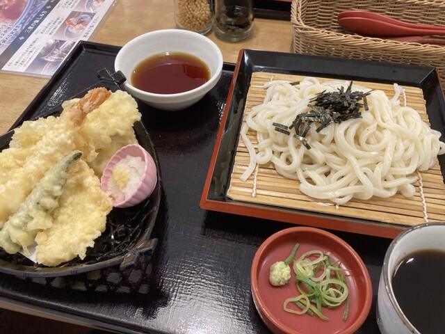 おひつごはん 四六時中 十和田店 &ndash; 北里大学前の日本料理レストラン