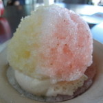 Uncle Clay's House of Pure Aloha - ストロベリー＆lilikoiアイストッピング