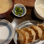 SAPPORO餃子製造所 - 大粒餃子定食 ご飯小盛り ネギ抜き