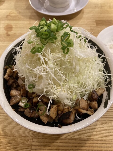 濃厚煮干とんこつラーメン 石田てっぺい 高槻駅前店 （のうこうにぼし