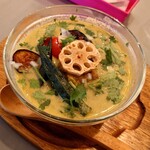 インドラ - グリーンカレー＋パクチー