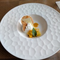 DINING & BAR TABLE 9 TOKYO - 