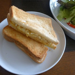 ブーランジェリー・フリアンド - マスタードエッグホットサンド