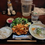 古民家居酒屋 T△KU家 - 豚キムチ定食豚汁変更 税込1243