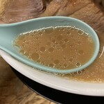 我と俺 - 豚ラーメン