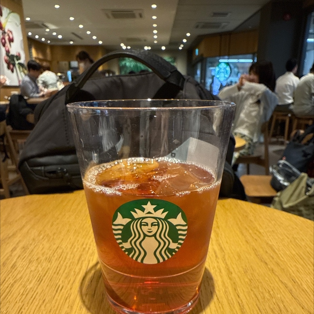 写真 : スターバックスコーヒー 田町駅 南改札内店 （STARBUCKS COFFEE