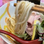 ハイデン.コッコFACTORY ら-めん凛々 - 麺リフト