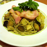 イタリアンダイニングDONA - ベーコンとたっぷり野菜のジェノベーゼ