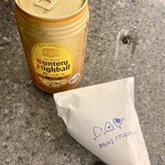 おむすびママ - 【関連情報】ファミマでドリンクを買ってクレカで支払ったら「240円ちょうどいただきます」ってレジ係に言われて違和感が。ちょうどに決まってんじゃんかねぇ。