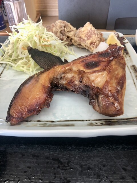 Oshokuji Dokoro Nihon Tei photo 2