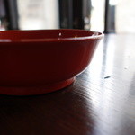 たけだ - この小さなお椀の正式名称は手塩皿。干物の帆立から出るダシを薄めずに楽しむ為の形でしょう。　　　