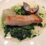 エルミタージュ ドゥ タムラ - 萩より届いたマナガツオをポテトのマリナードに5時間漬けてソテー　三つ葉のソース