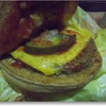 McDonald's - 中身～分厚いﾋﾟｸﾙｽが嬉しいぃ