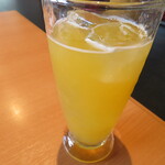 飛鳥彩瑠璃の丘 天極堂テラス - オレンジジュース