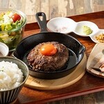 和牛近江牛ランチ 月とハンバーグ - 