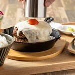 和牛近江牛ランチ 月とハンバーグ - 