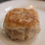 天鴻餃子房 - 海老ニラ餃子