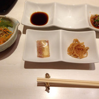 肉の匠 将泰庵 船橋駅前 はなれ店 - 前菜とサラダ