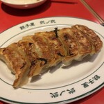 餃子屋 弐ノ弐 博多駅地下街店 - 