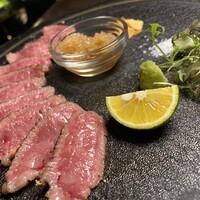 佐賀牛特選ヒウチのタタキ