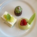 ダイニング＆バー アプローズ - 