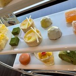 ダイニング＆バー アプローズ - 