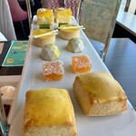 ダイニング＆バー アプローズ - 