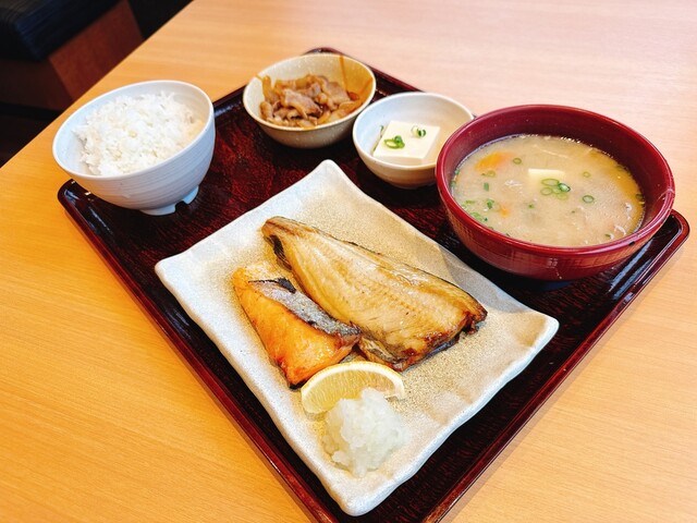 Yayoi Ken Neyagawa Sanra Nishimachi Ten photo 3