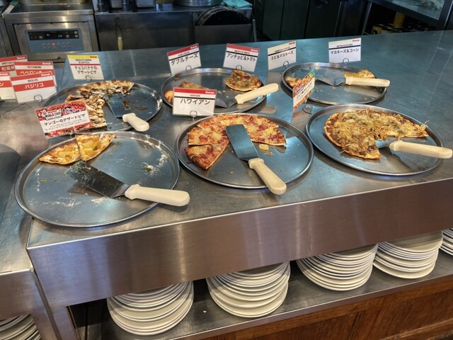 Shakeys Yomiuri Rando Ten photo 2