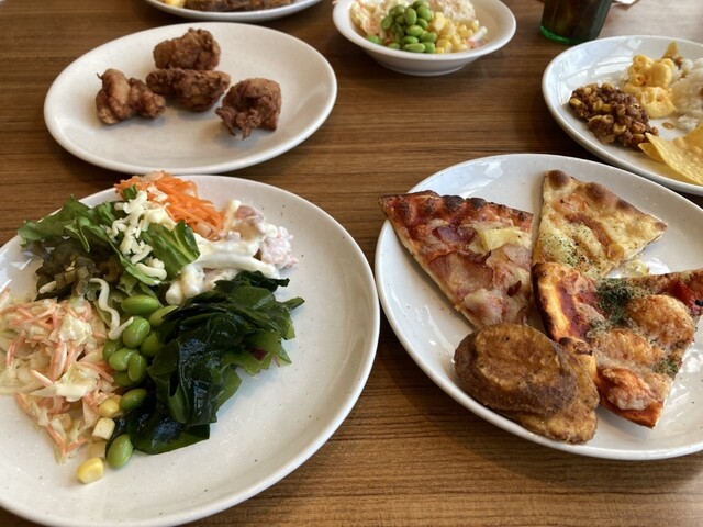 Shakeys Yomiuri Rando Ten photo 3