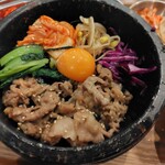 韓国カフェ イヨサンソウル - プルコギ石焼ビビンバ