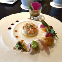 THE DINING シノワ唐紅花＆鉄板フレンチ蒔絵 - 