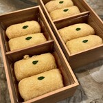 だしいなり海木 日本橋店 - 8個入り！