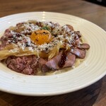 オリーブの丘 - 料理写真:ローストビーフのカルボナーラ