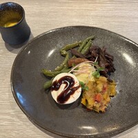 スミレオオサカ - 