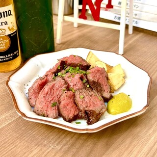 ワインに合うビストロつまみあります♪