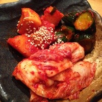 牛屋 銀兵衛 銀座本店 - キムチ盛合せ！