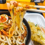 麺紡 - 肉味噌側から