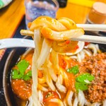 麺紡 - トマトソース側から