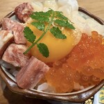 馬肉と日本酒 生肉専家 たてがみ 今池駅前店 - 