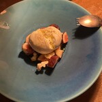 BLU - いちじくとブッラータチーズ　ほとんど皆さん注文されてました